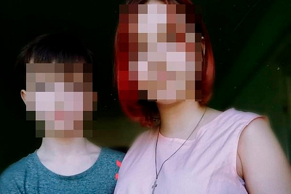 Nu sinh bi cuong hiep, sinh con o tuoi 13