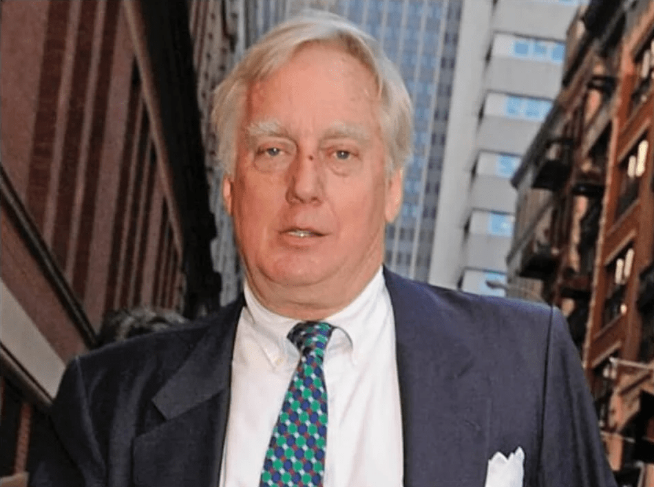 Ông Robert là giám đốc điều hành và nhà phát triển bất động sản, từng làm quản lý tại tập đoàn Trump Organization. Ảnh: Independent.