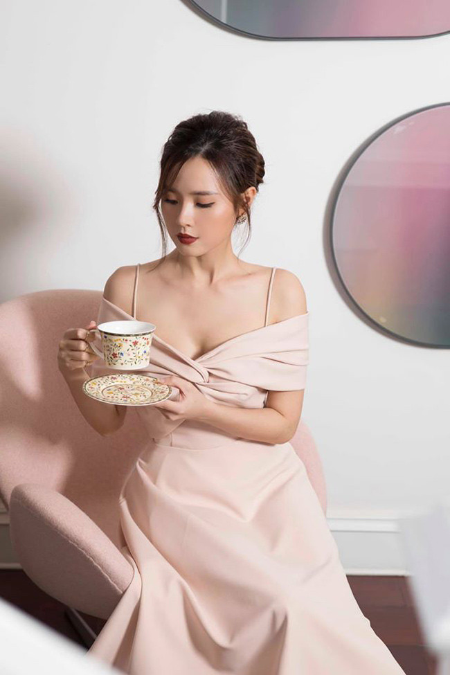 Midu và hot girl giảng viên là "cực phẩm" vẫn bị bạn trai phụ bạc - Hình 5 Midu va hot girl giang vien la