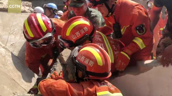 Sap nha hang o Trung Quoc, 17 nguoi chet