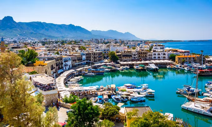 Theo Factfile, Cộng hòa Cyprus (Síp) là hòn đảo lớn thứ 3 và đông dân thứ 3 trong vùng Địa Trung Hải. Ảnh: USA Today.