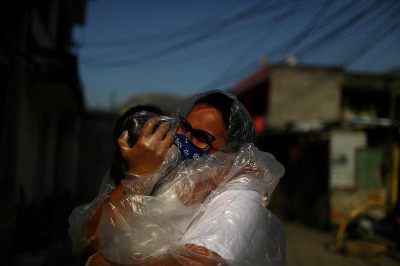 WHO cũng cảnh báo chặng đường đưa thế giới trở lại trạng thái bình thường như trước khi COVID-19 xảy ra sẽ còn dài.