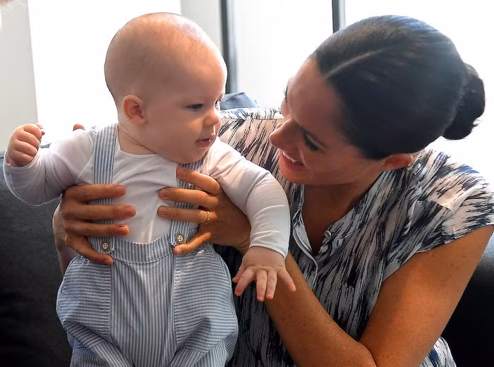 Công nương Markle được đánh giá là một bà mẹ tuyệt vời.