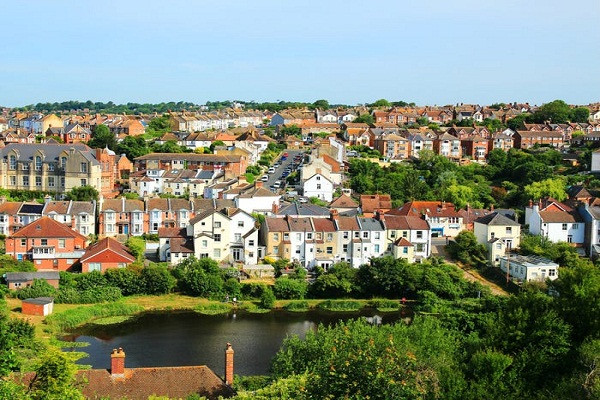 Thị trấn Hastings có rất nhiều địa điểm tham quan ấn tượng.