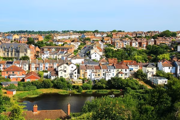 Ngo ngang ben trong nhung thi tran dep nhat nuoc Anh-Hinh-13