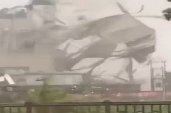 Giới chức Trung Quốc trước đó đã đưa ra cảnh báo màu vàng cho cơn bão nhiệt đới Mekkhala.