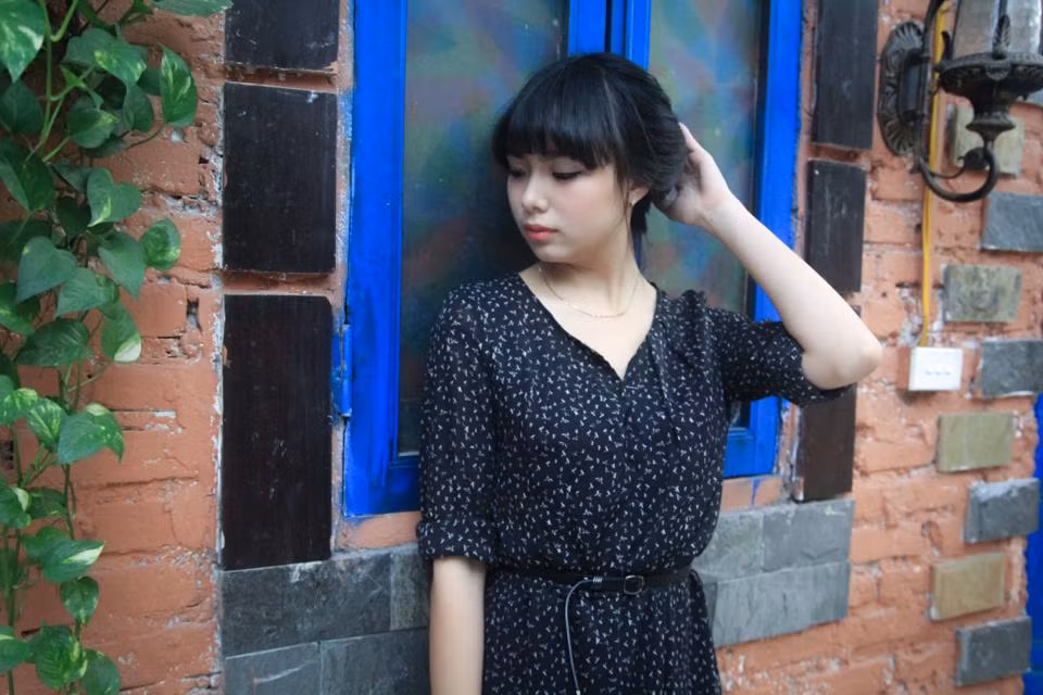 Hình ảnh đời thường của Thảo Ly đầy vẻ giản dị, trong sáng.