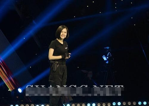 Cư dân mạng phát hiện rằng Kim Phẩm Hiên có võ nghệ khá cao cường. Cô từng trổ tài trên một số chương trình truyền hình, biểu diễn các kỹ năng tự vệ với một số nam võ sư mạnh mẽ.