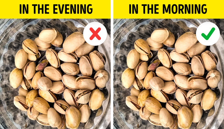 Các loại hạt là một bữa ăn nhẹ buổi tối hoàn hảo của nhiều người. Tuy nhiên, bạn nên tránh loại thức ăn này trước khi đi ngủ vì nó cung cấp các dạng năng lượng tự nhiên mà bạn không cần vào ban đêm.