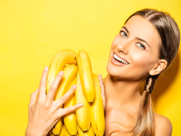 Chuối chứa nhiều tinh bột nhưng nó có chỉ số đường huyết thấp. Thêm vào đó, trái cây này chứa kali, chất điện giải quan trọng trong cơ thể bạn.