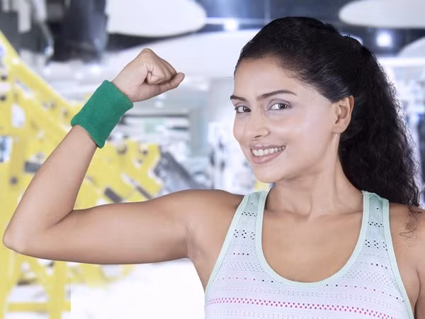 Hạnh nhân có chứa canxi, cần thiết cho việc hình thành và duy trì răng và xương chắc khỏe.