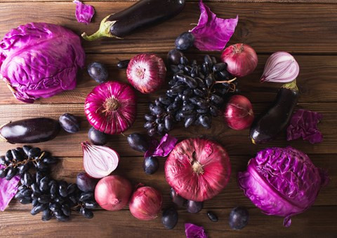 Chống loét dạ dày: Một nghiên cứu cho thấy anthocyanin trong thực phẩm tím giúp giảm sự hình thành các vết loét dạ dày.