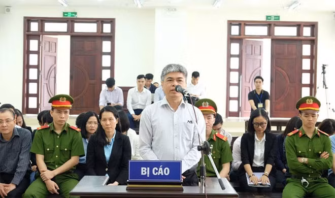 Nguyen Xuan Son xin boi thuong 45/49 ty dong de thoat an tu hinh