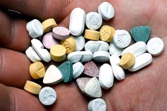 Chi tiet 4 loai ma tuy vu 12 nguoi thuong vong sau Le hoi am nhac-Hinh-3