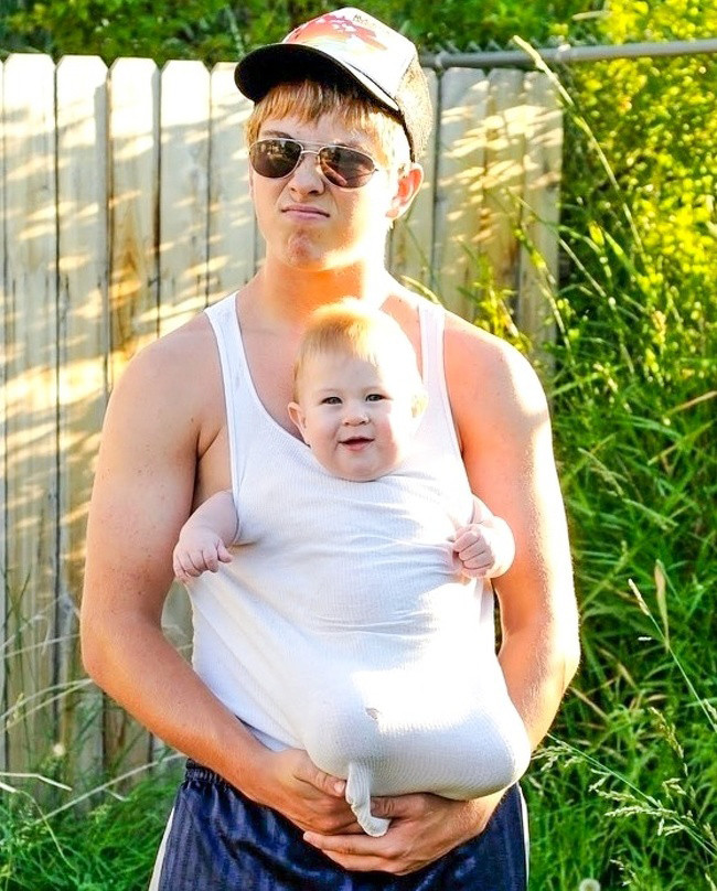 Khỏi mỏi tay bế mà còn chắc chắn nữa chứ.