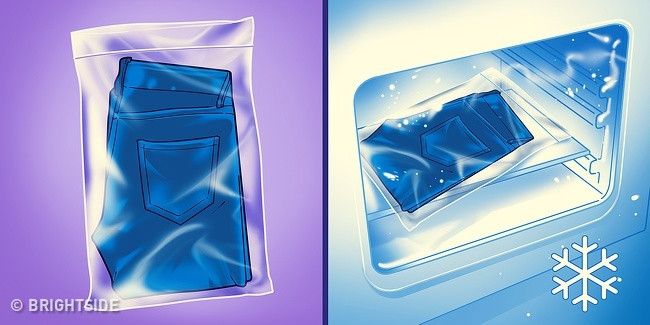 Cho quần vào ngăn đá tủ lạnh trước khi giặt lần đầu tiên sẽ giữ quần jean bền màu hơn.