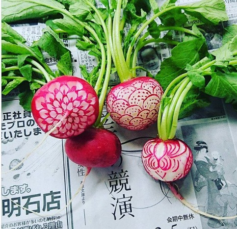 Những cách tỉa đẹp mắt cho củ cải đỏ.