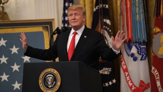 My ap thue 10% len them 200 ty hang hoa Trung Quoc