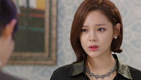 Sắp đến ngày cưới, mới phát hiện ra bí mật của chồng sắp cưới. (Ảnh minh họa).