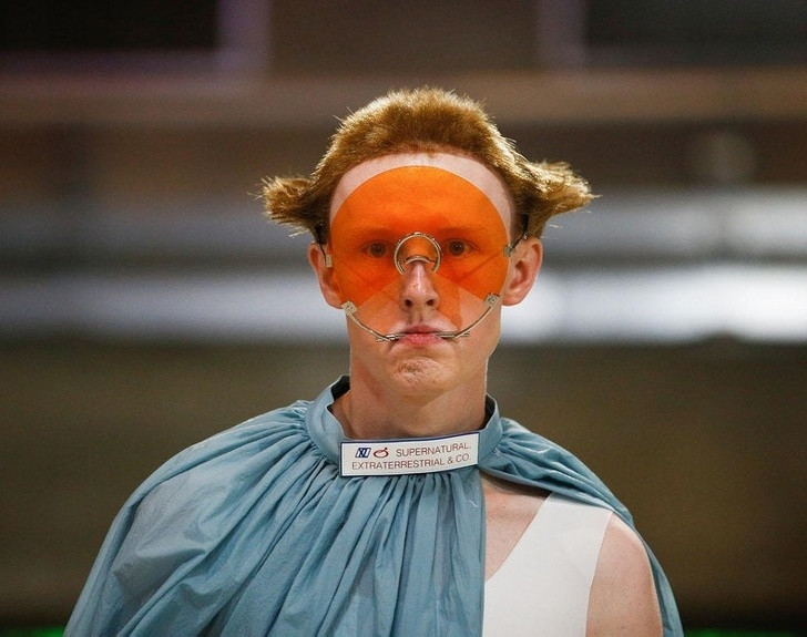 Thời trang công nghệ cao.