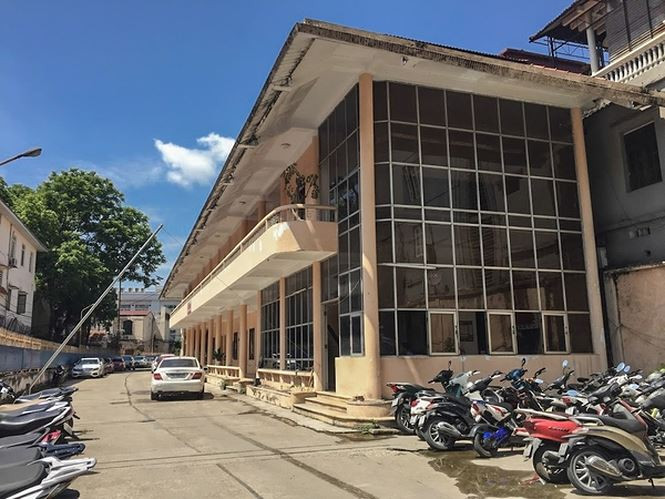 Tuy nhiên từ lây nay, cử tri, người dân quận Ba Đình kiến nghị nhiều lần các cấp xem xét phê duyệt xây dựng trường học cho phường Liễu Giai tại khu đất trụ sở Thanh tra Chính phủ.