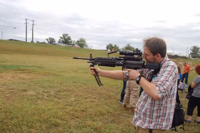 Tên Tim rắp tâm giết chết tất cả những ai ngăn cản tình yêu của anh với Chelsie.