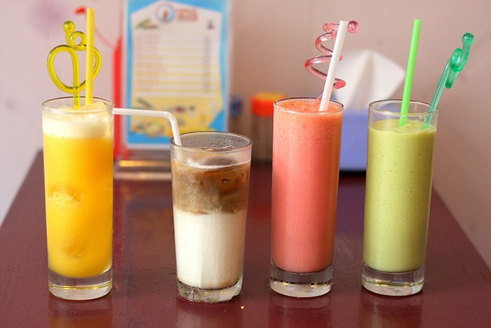 Sinh tố chuối và ổi dễ dàng làm bạn bị buồn nôn đau đầu và có nhiều vấn đề khác về đường tiêu hóa.