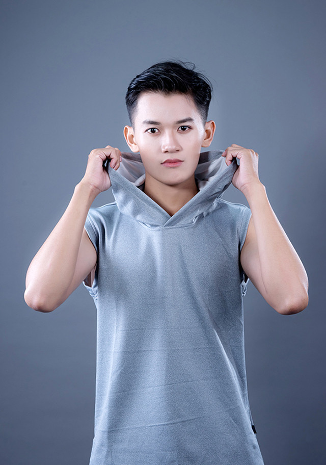 “Soai ca sat thu” bi cong dong mang nem da do dang bay tren Facebook