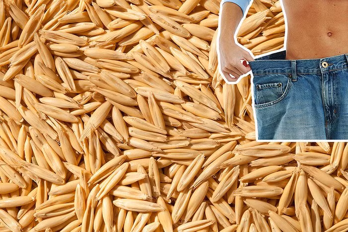 Yến mạch: Yến mạch rất giàu avenanthramide, là một chất chống oxy hóa bảo vệ tim. Chất xơ trong yến mạch là chất xơ beta-glucan, nó được biết đến với khả năng hấp thụ nhiều nước, nở ra trong dạ dày của bạn, làm tăng cảm giác no. Nói chung, yến mạch là một thực phẩm tuyệt vời để giảm cân và giữ thân hình cân đối.