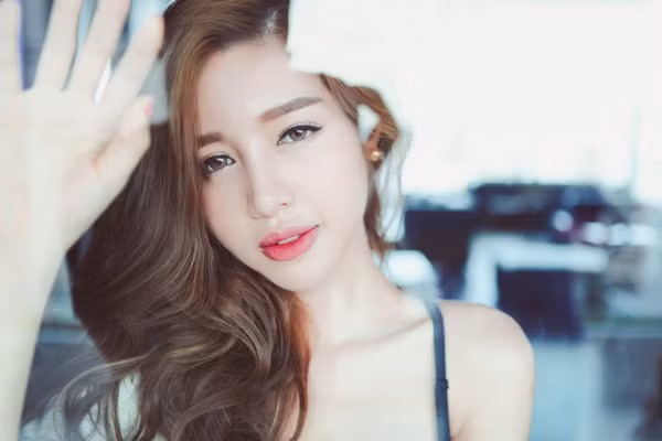 Khi đàn ông ngoại tình, đàn bà đừng làm thinh - Ảnh minh họa: Internet