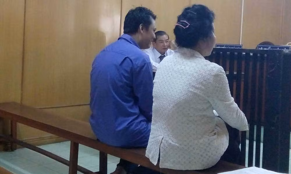 Các bị cáo tại tòa.