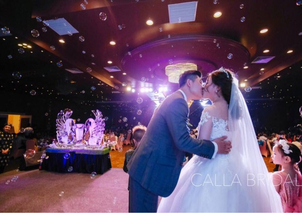 Đám cưới của 2 nhân vật chính (Ảnh: FBNV)