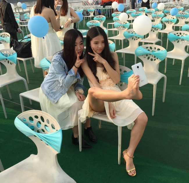 Trong cái khó luôn ló ra cái khôn.