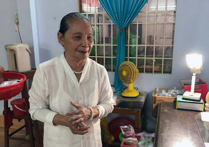 Bà Lâm Kim Xuyến – người vừa bị lực lượng chức năng phát hiện và tịch thu 114.000 viên thuốc đông dược thành phẩm không rõ nguồn gốc.