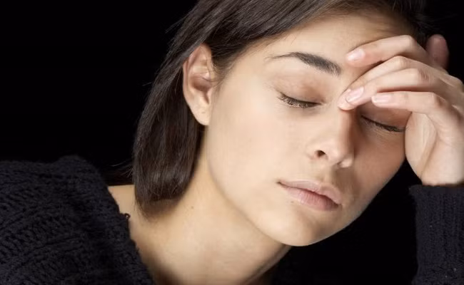 Nước ép lựu giàu folate có thể giúp bệnh nhân điều trị thiếu máu. Hàm lượng vitamin K trong nước ép lựu giúp đông máu và folate giúp tạo thành các tế bào hồng cầu.