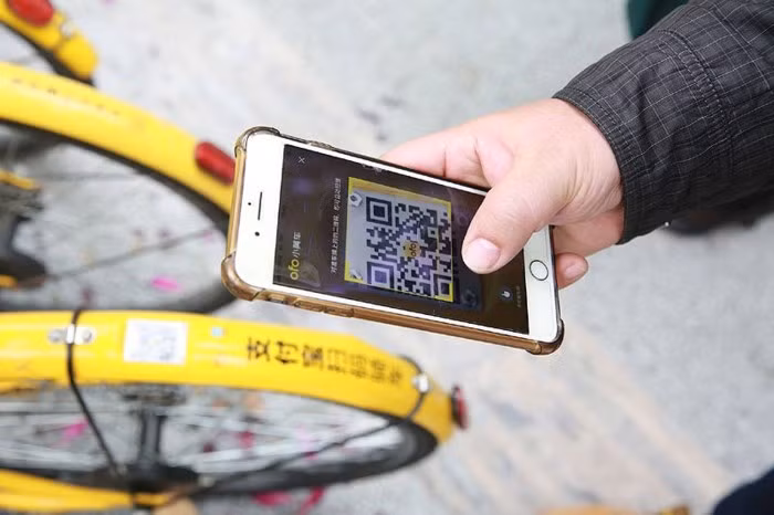 Chỉ cần cài ứng dụng quét mã QR, nạp 1 khoản tiền vào tài khoản là có thể sử dụng xe đạp mọi lúc mọi nơi.
