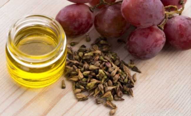 Theo các nghiên cứu, người ta thấy rằng chiết xuất hạt nho giúp phòng ngừa sự tăng trưởng của các tế bào ung thư vú, phổi, tuyến tiền liệt và đại tràng.