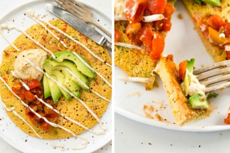 Thử bánh kếp đậu xanh: Trộn ½ chén bột đậu xanh với tỏi, muối, hạt tiêu đe, và ¼ muỗng cà phê bột nở, sau đó thêm ½ chén nước và tiếp tục đánh nhuyễn. Thêm ¼ chén mỗi ớt chuông đỏ thái hạt lựu và hành lá, sau đó đổ hỗn hợp vào chảo rán với dầu ô liu trên lửa vừa. Để khoảng 5 phút trước khi lật.