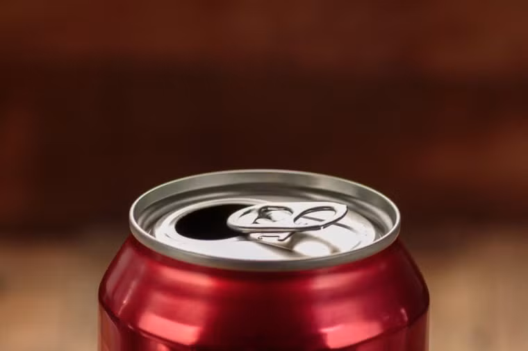 Xi-rô ngô có hàm lượng fructoza cao được thêm vào nhiều loại thực phẩm và đồ uống. Chất làm ngọt này thậm chí còn ngọt hơn đường. 