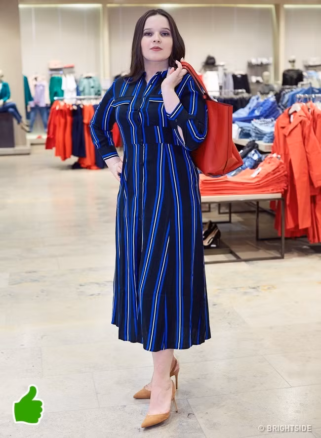 Trang phục kẻ dọc sẽ giúp bạn “ăn gian” cân nặng và trông nhỏ nhắn hơn.