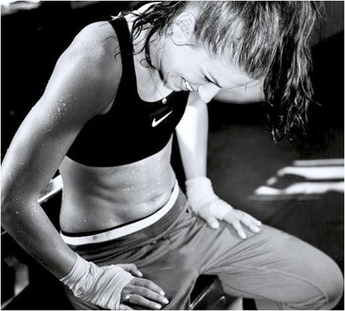 Đừng vài ngày kiểm tra cân nặng 1 lần rồi thấy chán nản vì mãi chưa giảm được cân.