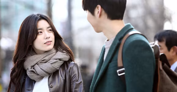 Vợ nghỉ việc, tôi lập tức trả 100 triệu đồng cho tình cũ của vợ bởi màn kịch quá đỗi hoàn hảo. (Ảnh minh họa)