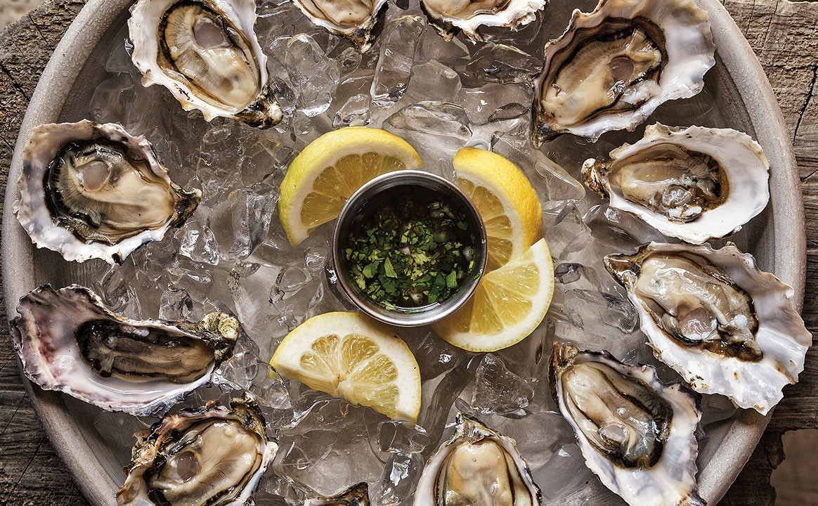 Hàu chứa lượng kẽm rất quan trọng để cải thiện sản xuất “con giống” và mức testosterone khỏe mạnh. Ảnh: Internet.