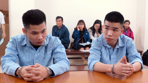 Các bị cáo tại tòa.