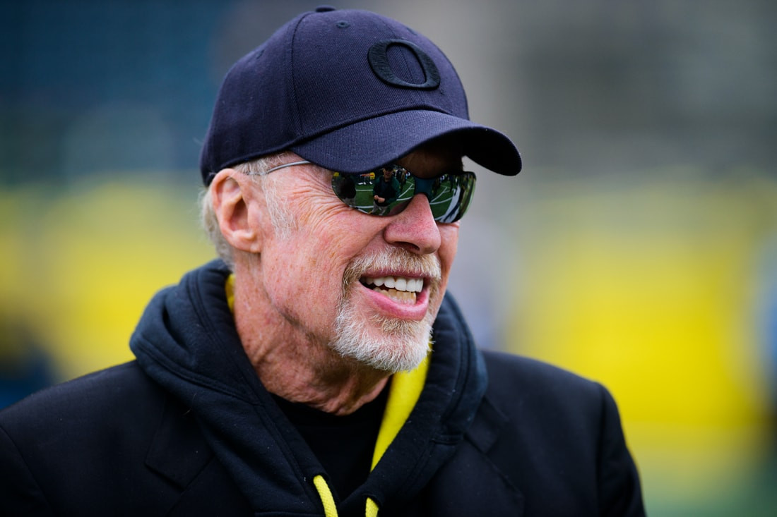Phil Knight, đồng sáng lập và chủ tịch của Nike.