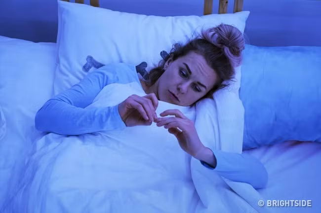 Mất ngủ có thể là một dấu hiệu của sự mất cân bằng hormone. Sự thay đổi về mức độ hormone progesterone thường dẫn đến mất ngủ.