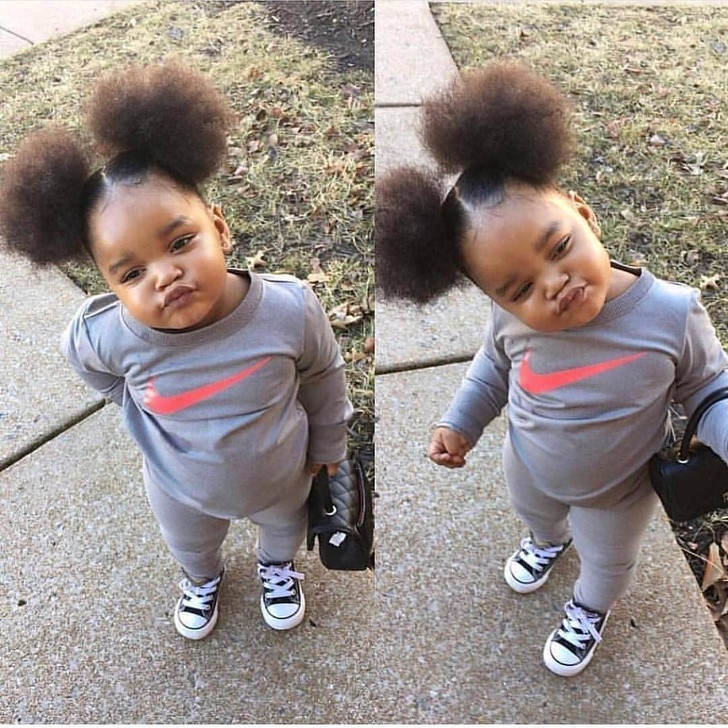 Tóc ai xinh hơn? Ảnh: BS.