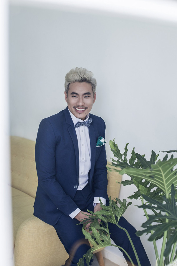 Qua cách chọn trang phục, có thể thấy Kiều Minh Tuấn có phong cách thời trang khá thanh lịch và trẻ trung.