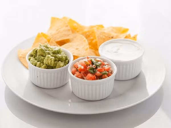 Người Mexico khuyên mọi người muốn giảm cân hãy uống trà quế, không sữa và đường trước khi ăn sáng 30 phút và trước khi đi ngủ 30 phút. Bạn cũng có thể thêm mật ong vào trà quế.