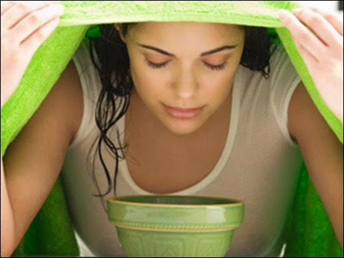 Xông hơi bằng hoa hồng là cách thải độc da hiệu quả.